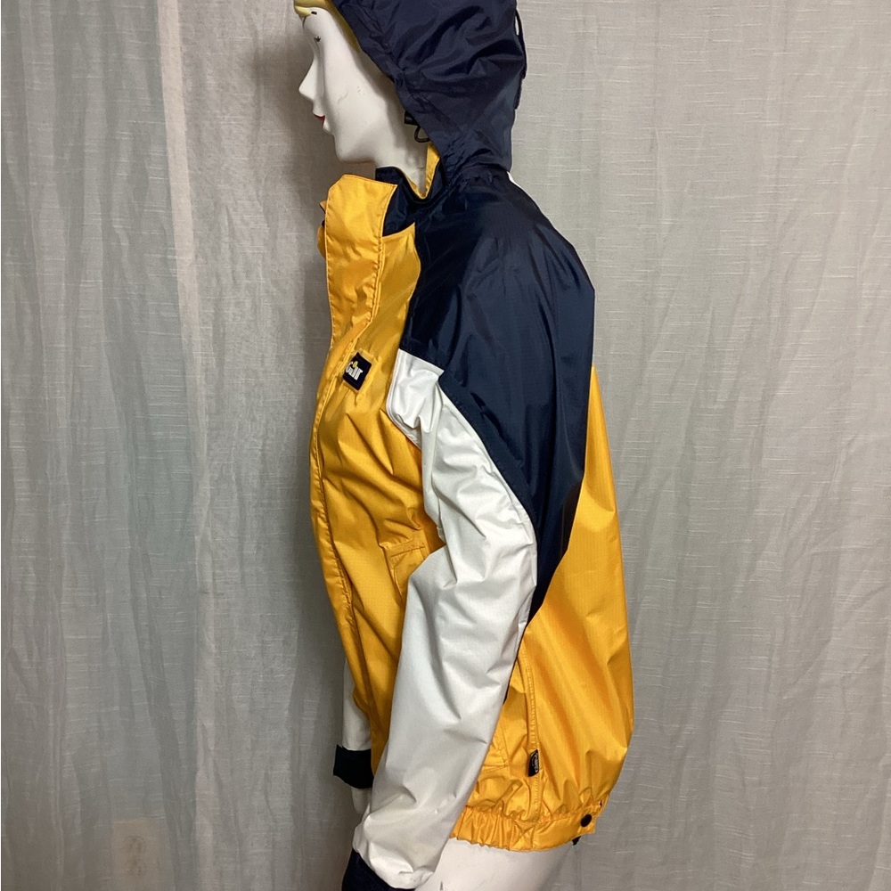Gill O2 breathable sailing jacket; Size: small - Picture 9 of 16